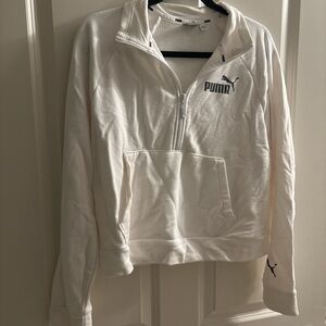 ❌SOLD ON DEPOP❌Puma White Half-Zip Sweatshirt
